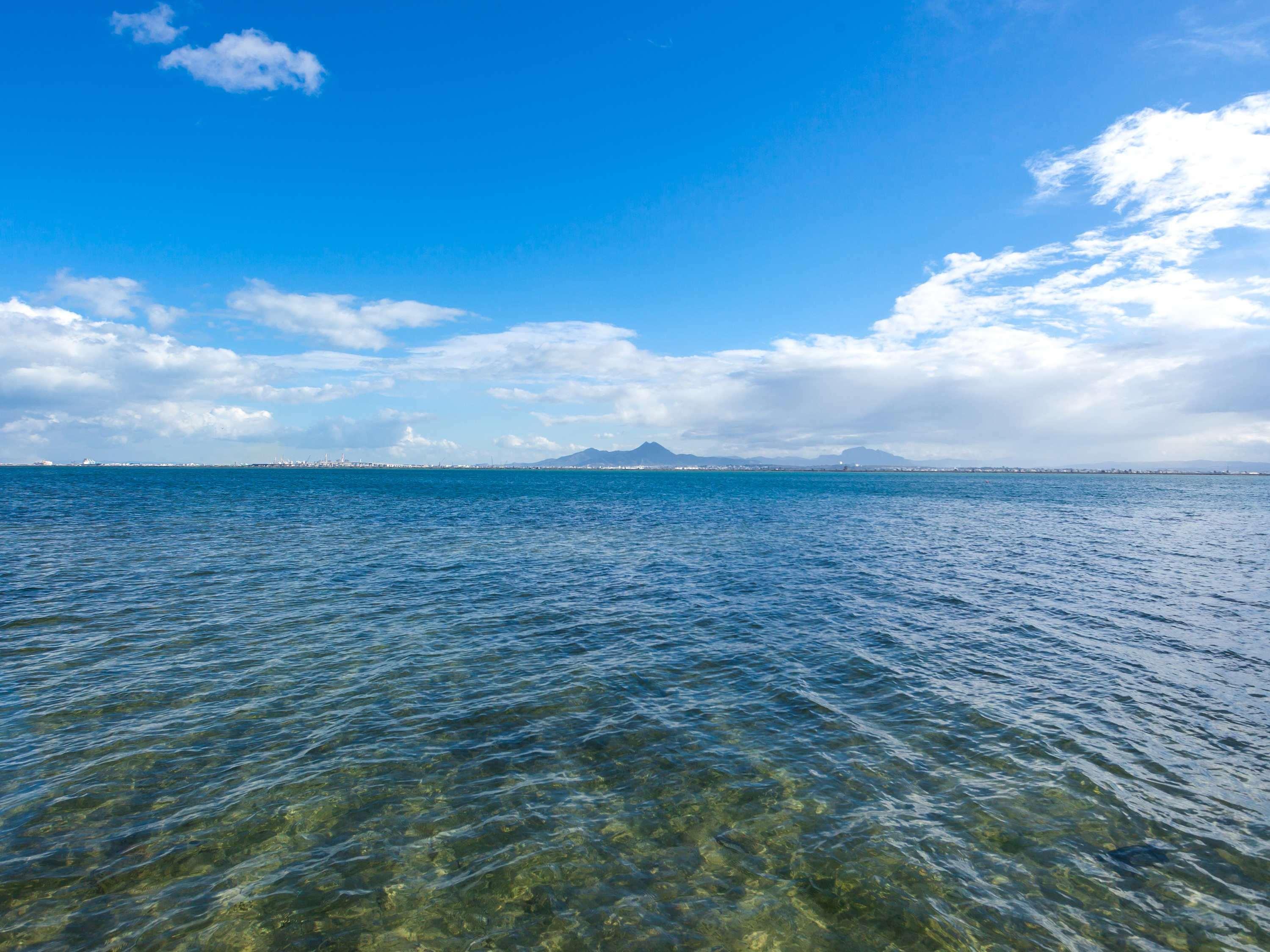 Moevenpick Hotel Du Lac Tunisi Esterno foto View of the Gulf of Naples from the shore of Castellammare di Stabia
