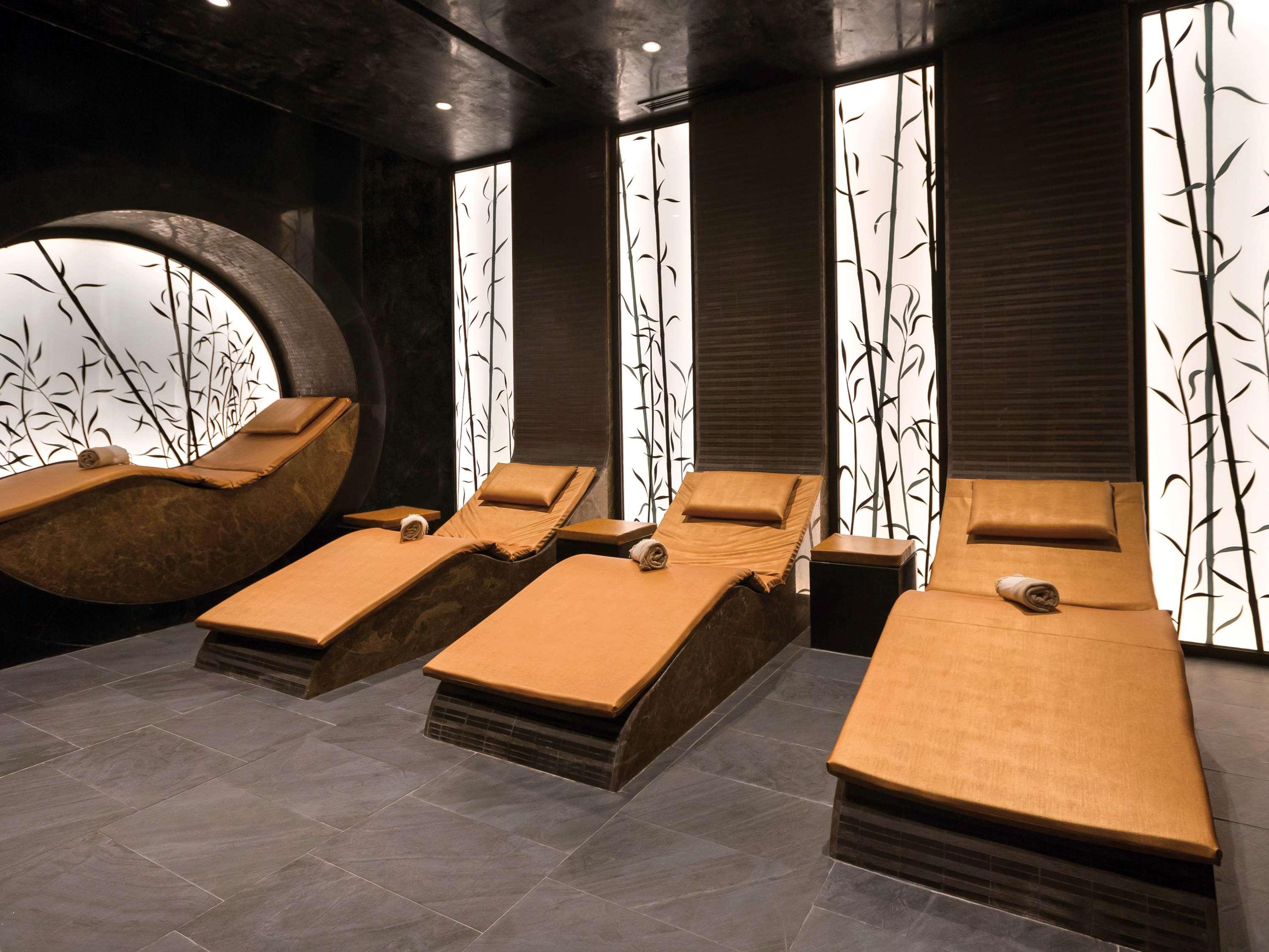 Moevenpick Hotel Du Lac Tunisi Esterno foto The relaxation room